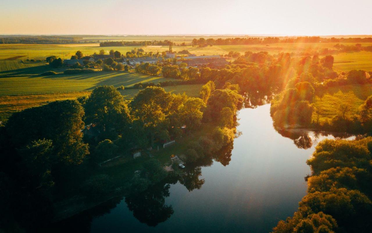 Pamario Krasto Sodyba Grumbliai Exteriör bild